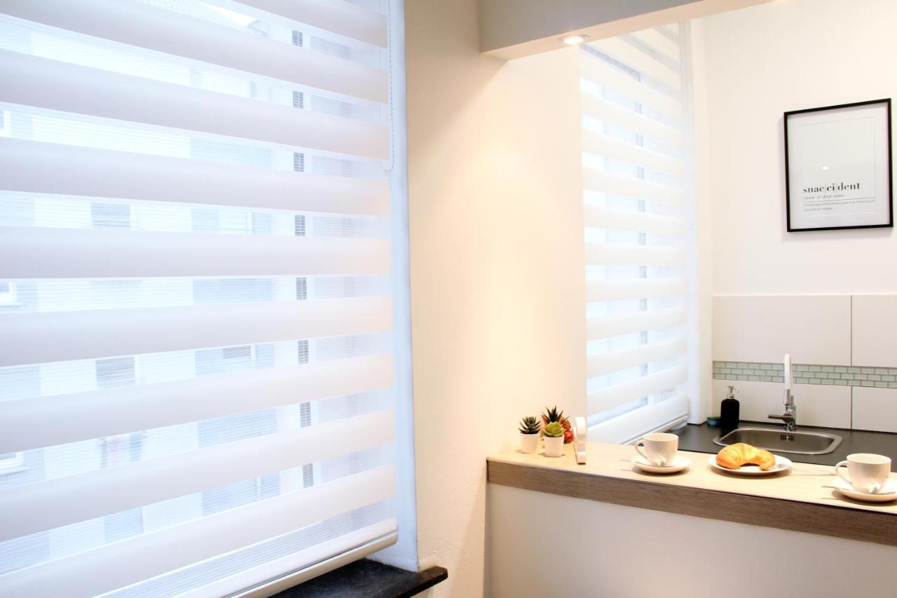 Secret Hideaways Cozystudio Superior Apartments Mit Wifi L 450M Bis Uni L Messe L Flughafen L Zoo Дуйсбург Екстериор снимка